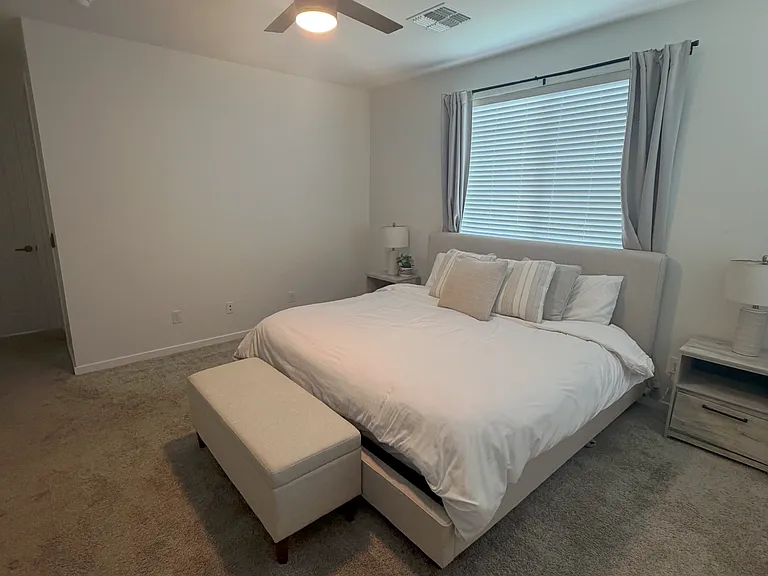 10929 W Harrison St — Photo 24