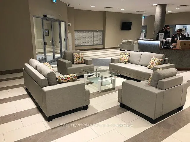 2152 Lawrence Ave E #804 — Photo 4