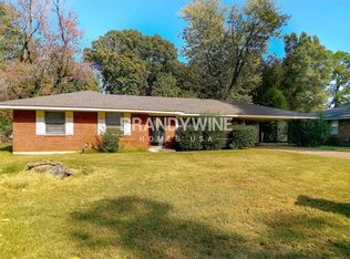 914 Richland Dr, Memphis, TN 38116