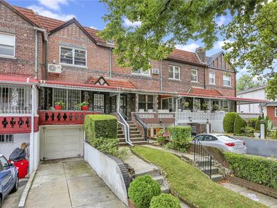 689 E 38th St, Brooklyn, NY, 11210