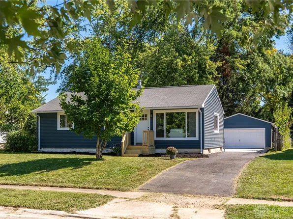 1596 Edendale Rd, Dayton, OH 45432