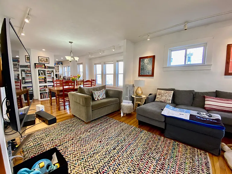 39 Westford St #1 — Photo 1
