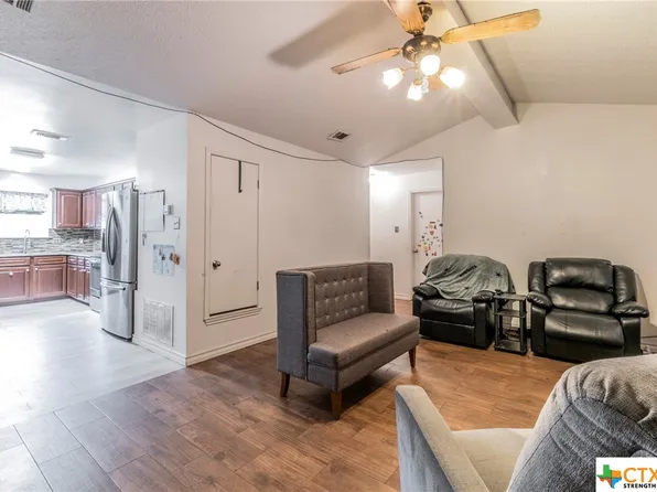 2110 Schwertner Dr, Killeen, TX 76543