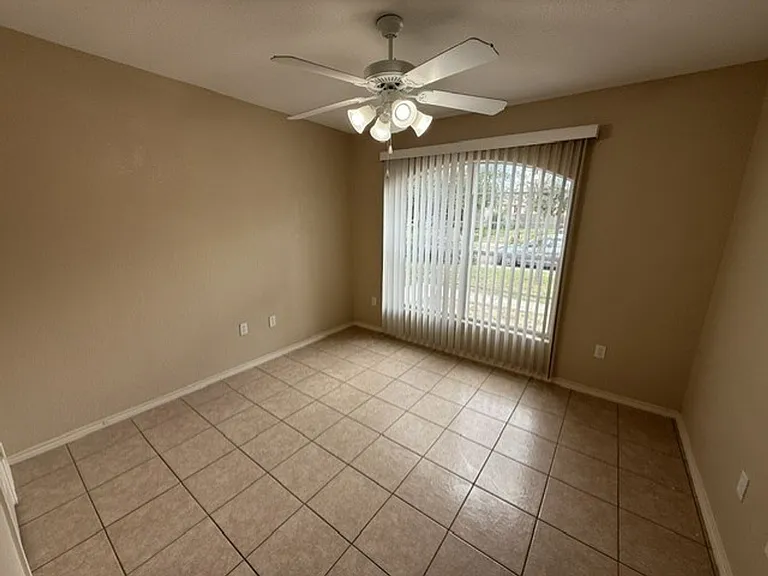 3113 Silhouette Dr — Photo 9