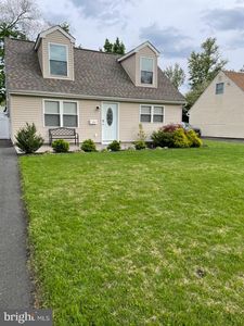 108 Meridan Ave, Trenton, NJ, 08618