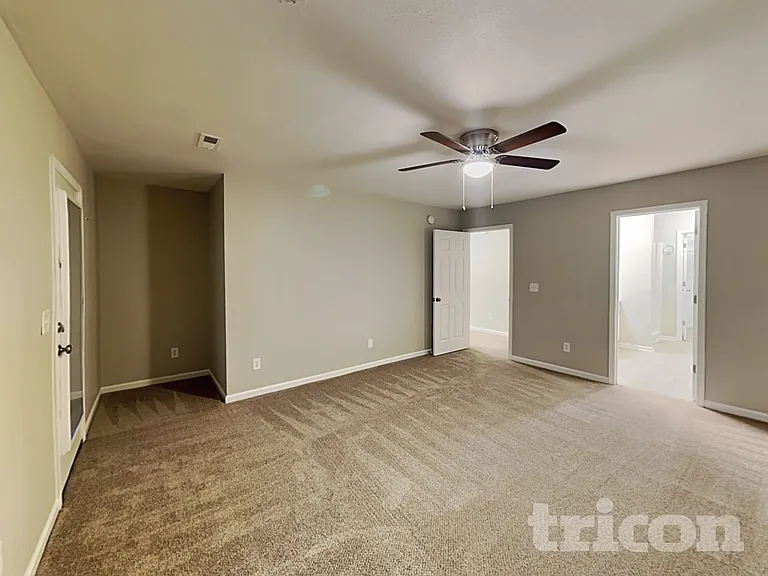 443 Laurel Mist Ln — Photo 9