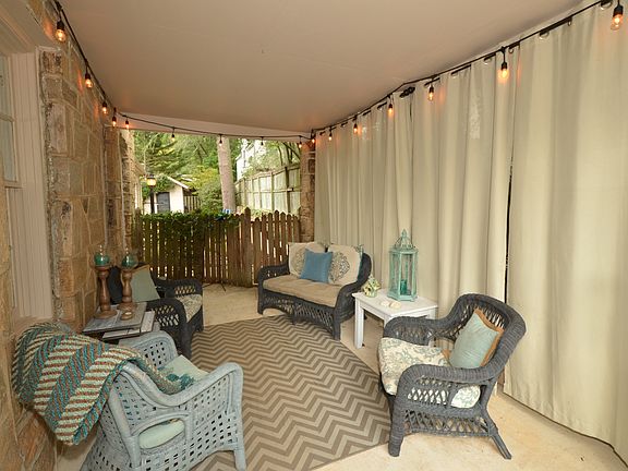 Outdoor Patio 