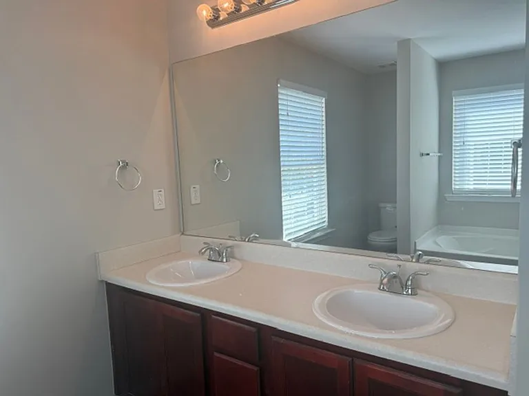 19 Black Diamond Dr — Photo 14