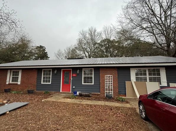 106 Deerfield Dr, Enterprise, AL 36330