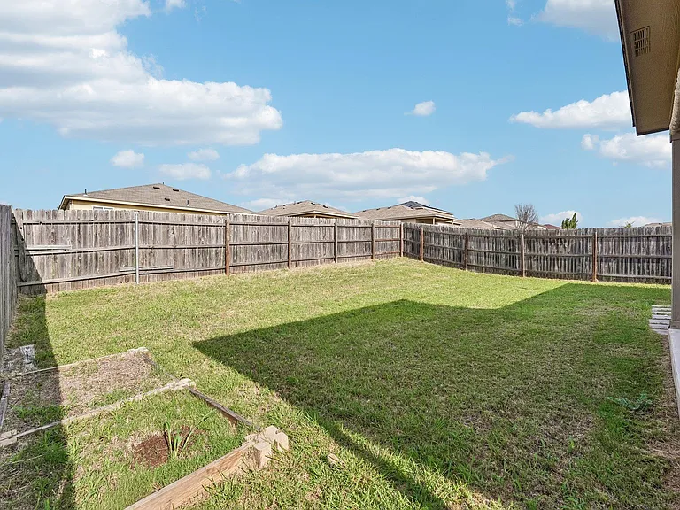 9209 Bowfield Dr — Photo 31