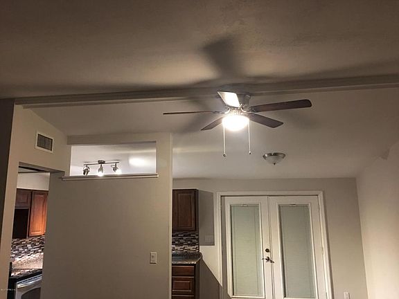 5th image of 126 Redbird Ln E