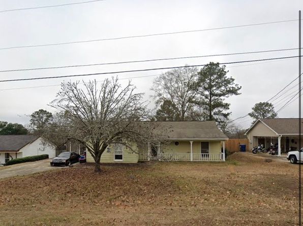 62 Lee Road 819