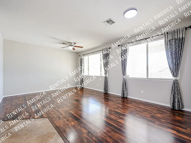 3751 W Desert Creek Ln — Photo 7