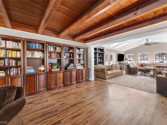 3rd image of 7161 Old Mill Rd