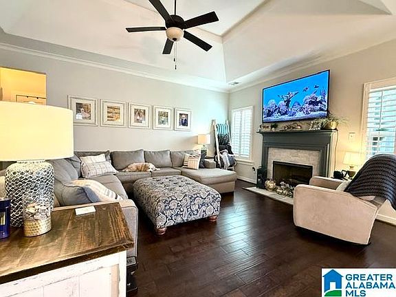 3rd image of 115 Ashleigh Rd