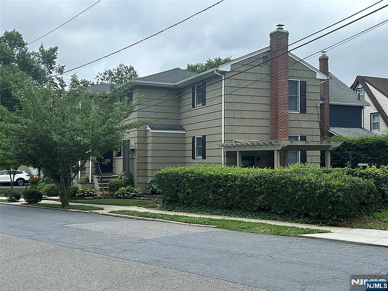 35 Field Rd — Photo 3