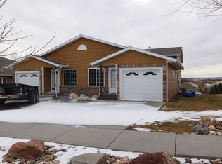 2442 Merlot Dr, Rapid City, SD 57701