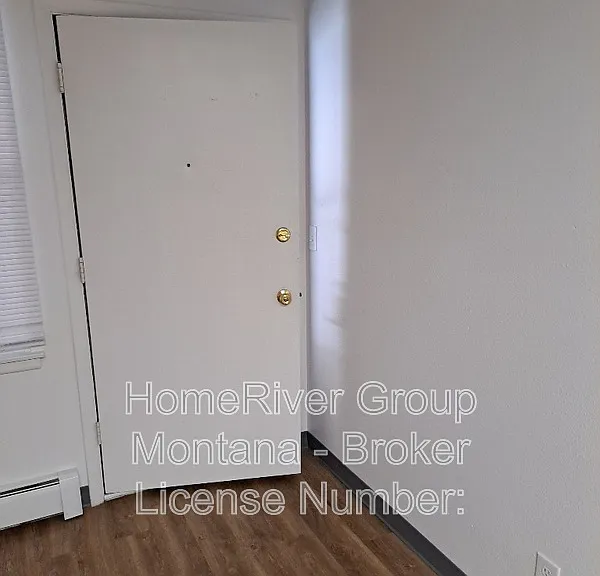 707 SW Higgins Ave #208 — Photo 5