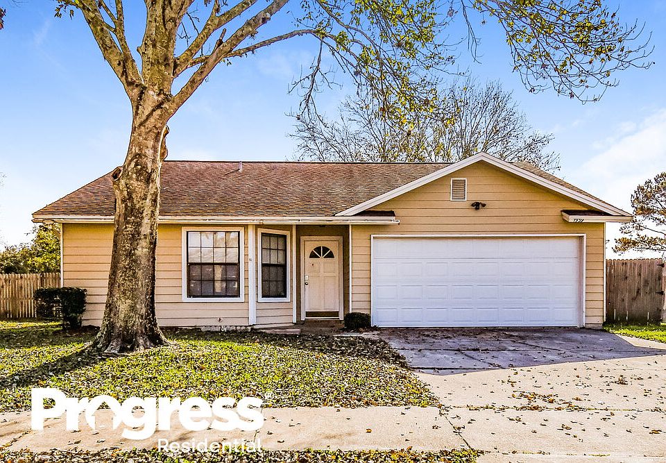 1st image of 1939 Apopka Dr