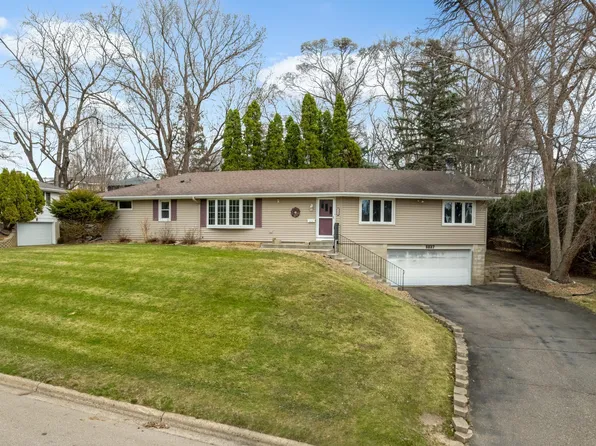 8837 Abbott Ave S, Bloomington, MN 55431