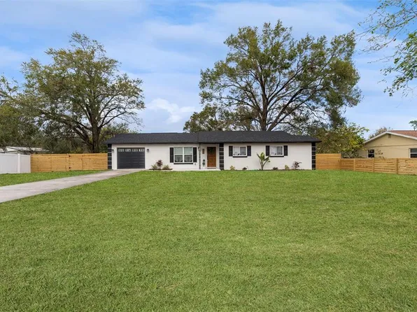 908 Victoria St, Brandon, FL 33510