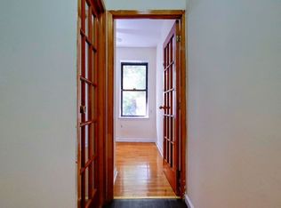 32 1st St #4B, New York, NY
