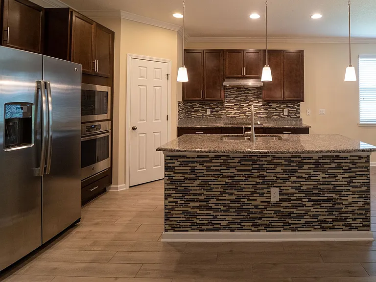 543 Aventurine Ave — Photo 31