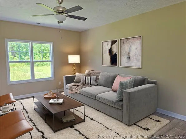 5524 Tolarsville Rd, Saint Pauls, NC 28384