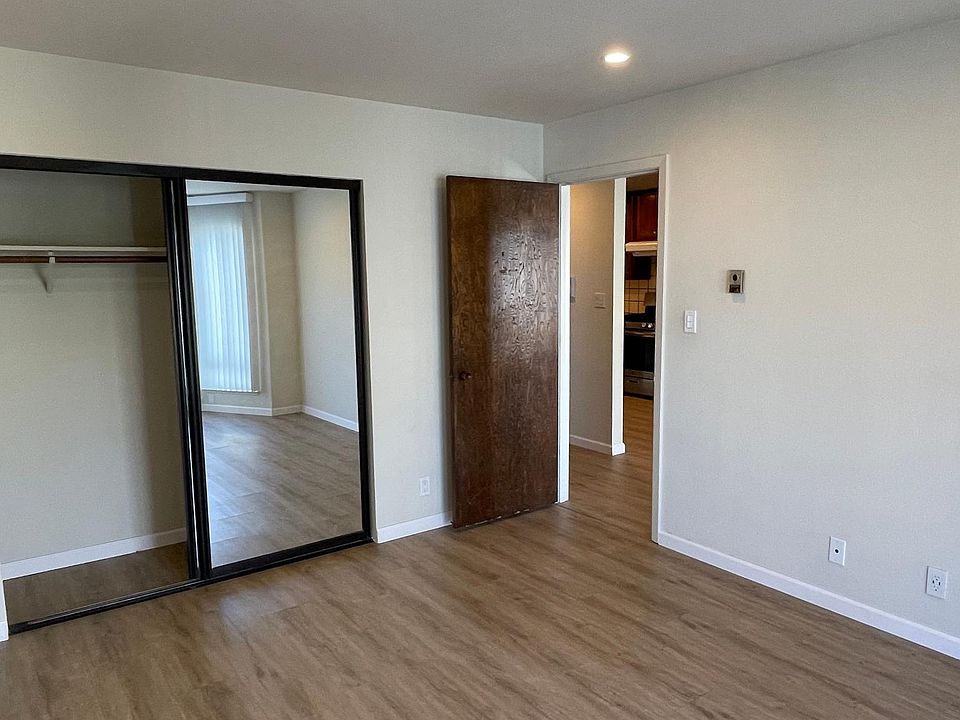 Large Bedroom