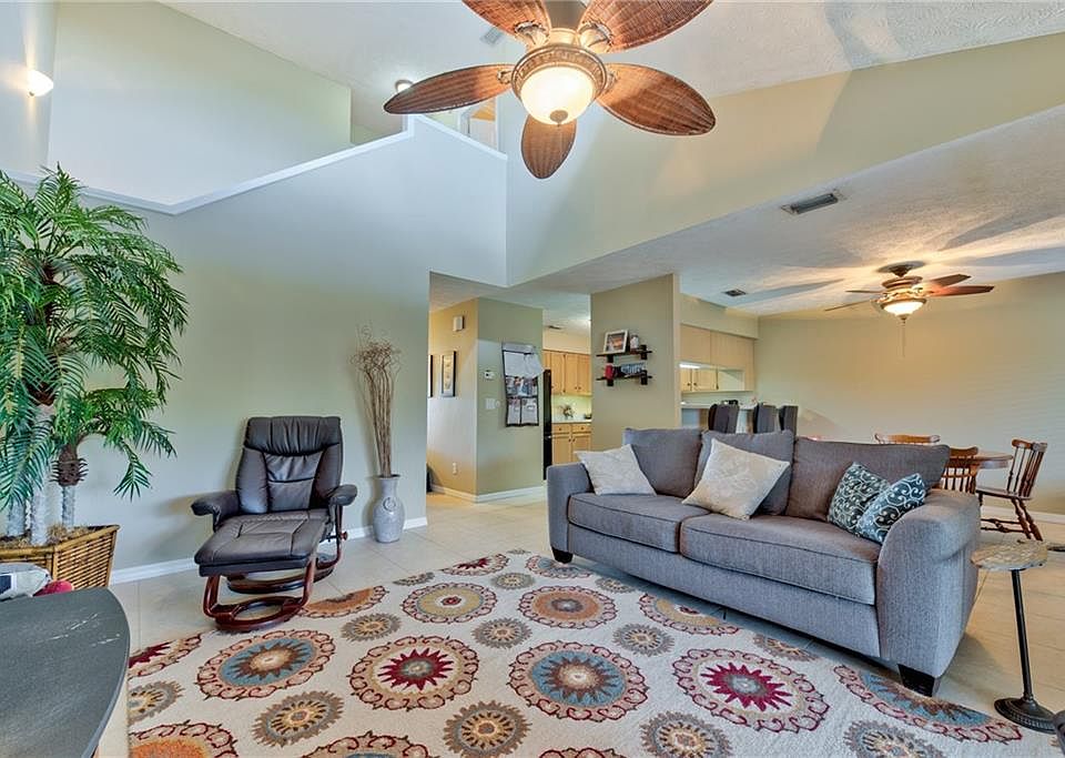 1st image of 1573 SW Crossing Cir