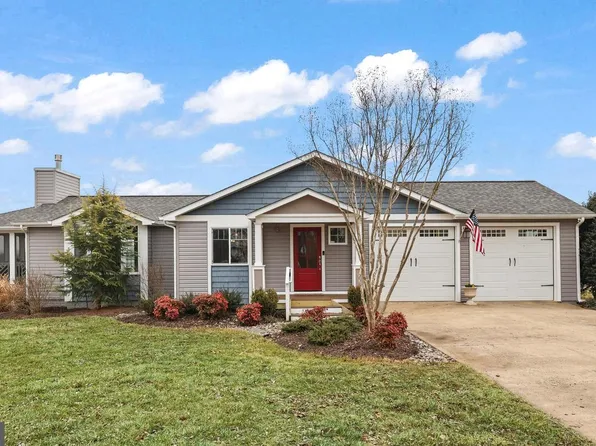 11999 Memory Ln, Nokesville, VA 20181