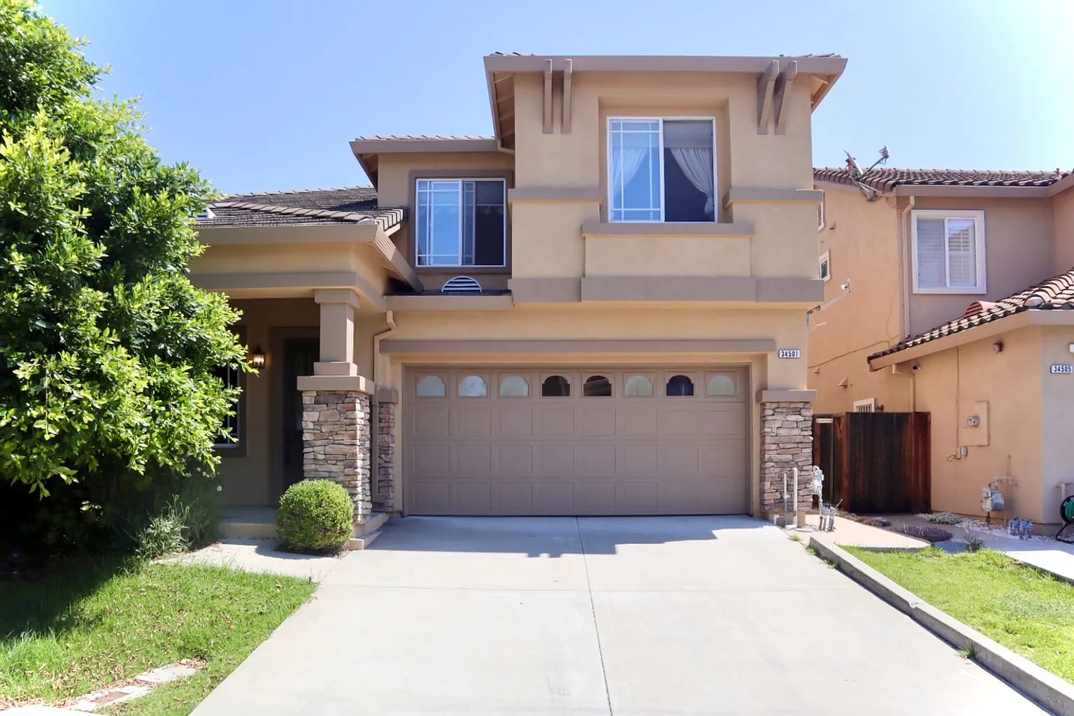 34501 Windflower Ln photo 1