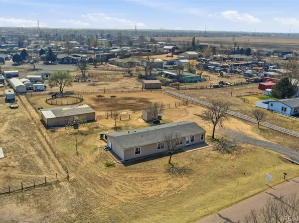 424 Zante Way, Lochbuie, CO 80603