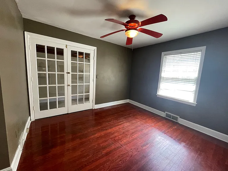 501 Fairlawn Rd — Photo 13