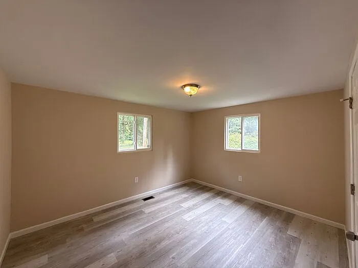 2700 Capitol Dr #2 — Photo 9
