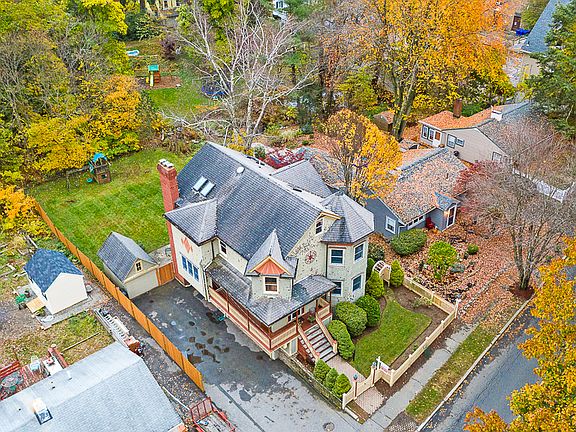 2nd image of 73 Greenwood St