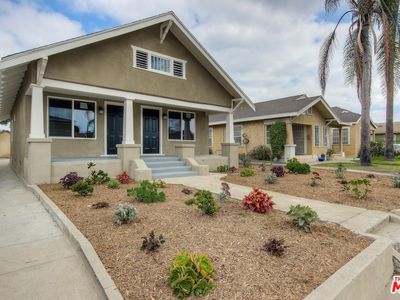 901 W 50th Pl, Los Angeles, CA, 90037