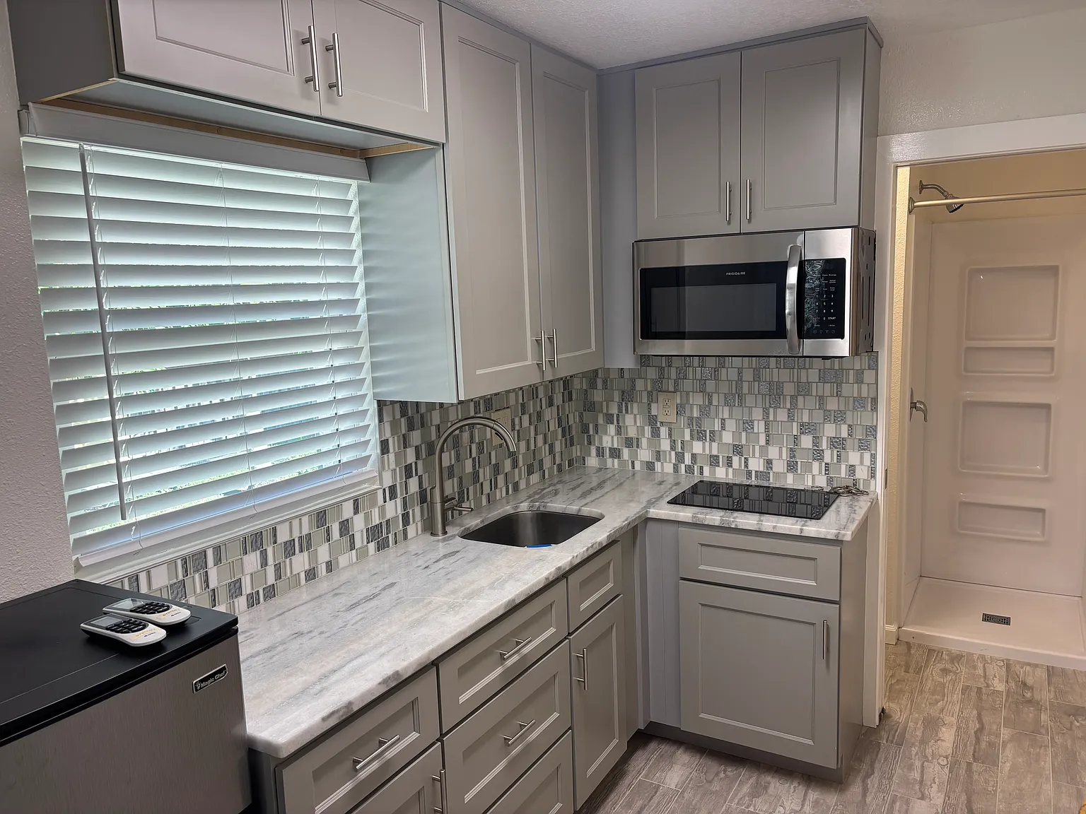 1 bed, 250 sqft, $1,395 — Photo 1