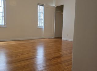 148 S Elm Dr #2, Beverly Hills, CA 90212