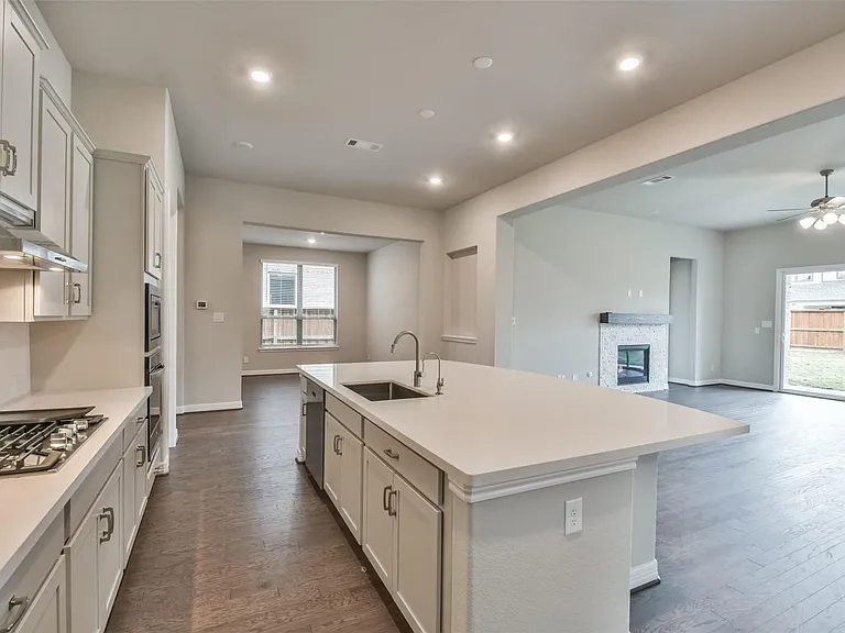 27124 Regal Scott Dr — Photo 10