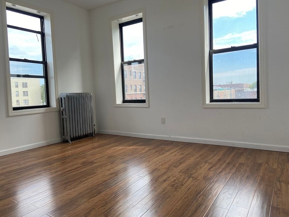 1st image of 41-16 34th Ave #4AA