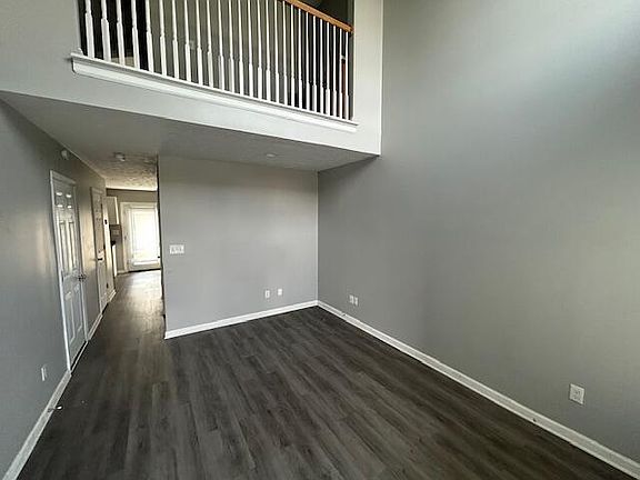 4th image of 102 Hannsons Path