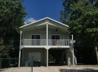 569 Beach Rd, Tavernier, FL 33070