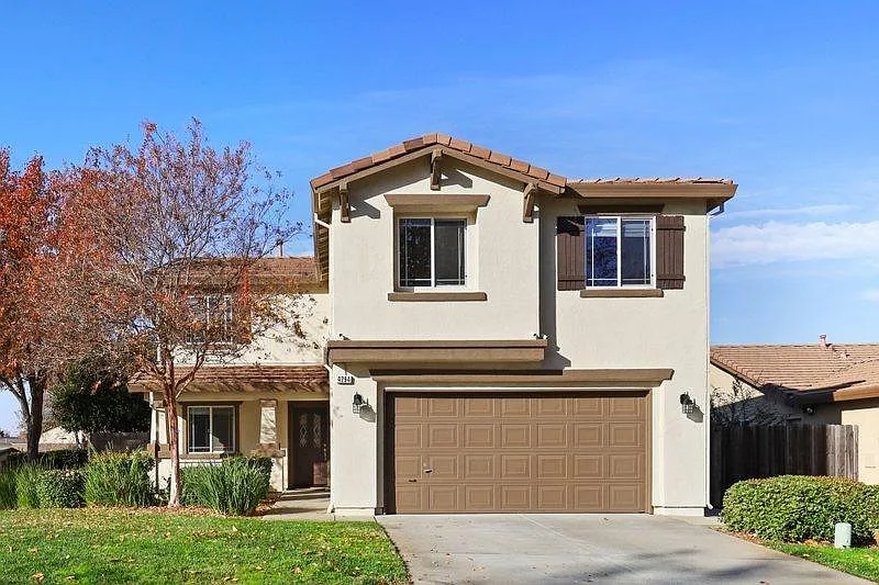 4294 Castleton Cir photo 1