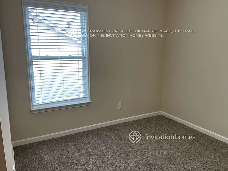 4015 Pointe Vecchio Cir — Photo 9