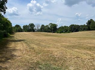 2 Petty Davis Rd, Scottsville, KY 42164