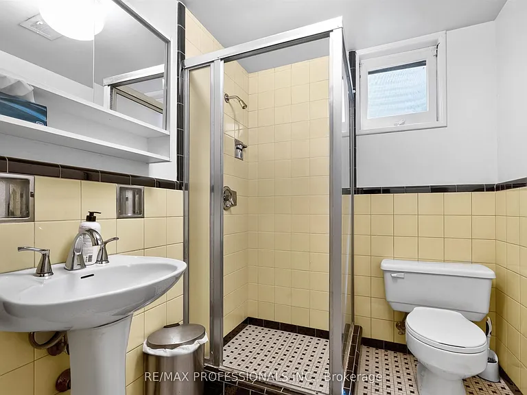 89 Valecrest Dr — Photo 27
