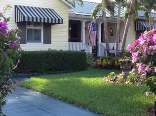 1126 N Lakeside Dr, Lake Worth, FL 33460