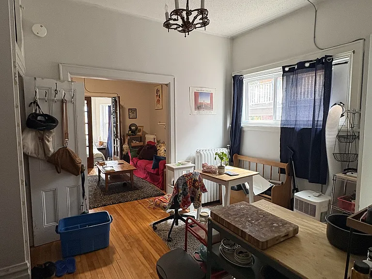 305 Waverley St W #4 — Photo 3