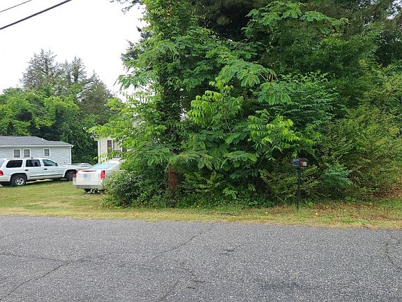 2nd image of 508 Carolina St